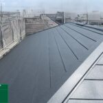 屋根重ね葺き工事（カバー工法）完了